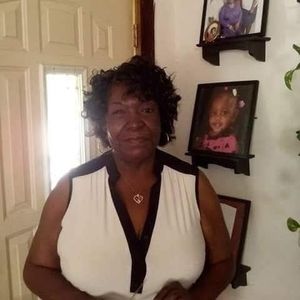 Meet your Posher, Shirley